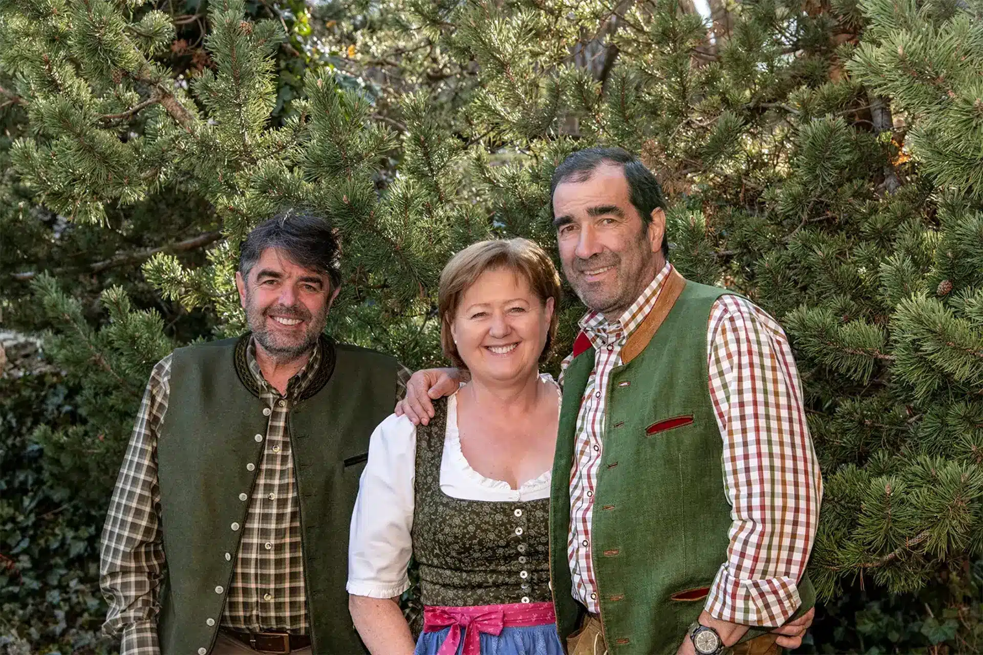 Christoph Tschohl, Gertrud & Stefan Tschohl