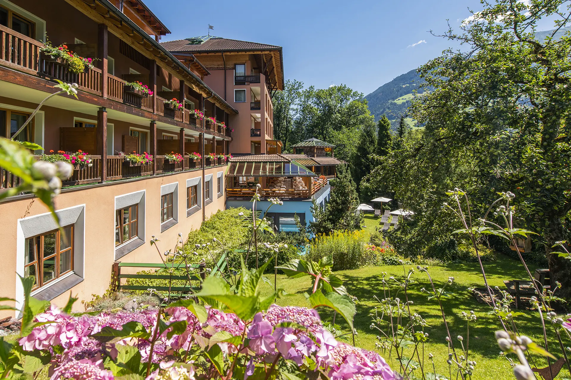 Sommer Pool Hotel Montafoner Hof